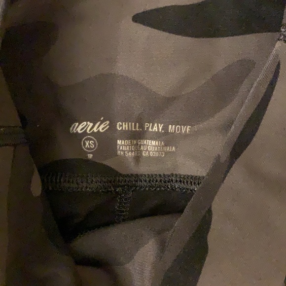 Aerie camouflage biker shorts - Picture 2 of 3